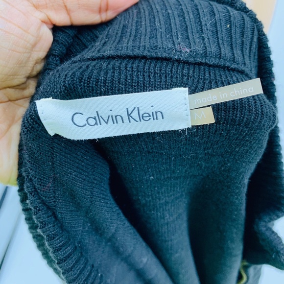 CALVIN KLEIN ZIP SWEATER DRESS - Picture 6 of 6